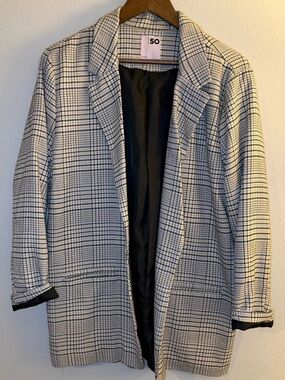 SO Plaid Open-Front Blazer Jacket in Black and White